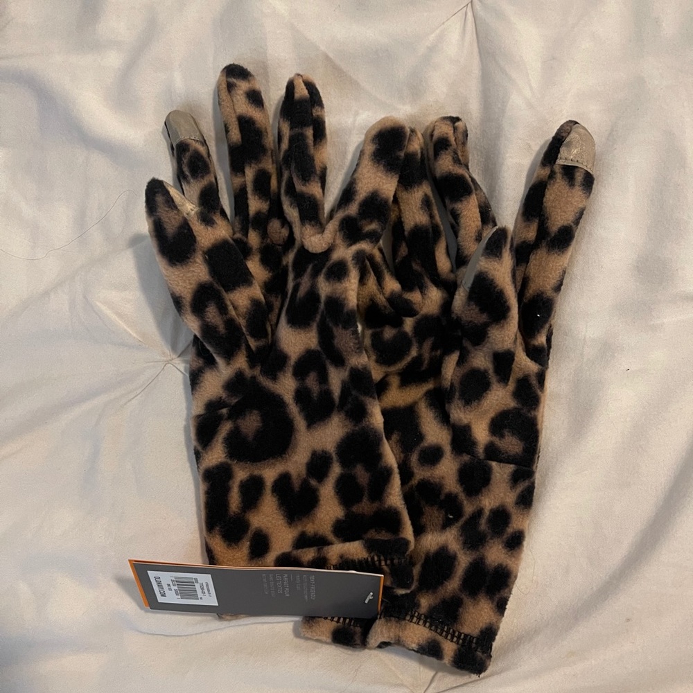 Old Navy Leopard gloves, brand new